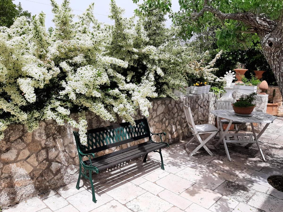 Trulli Fogliarella Pension Ostuni Buitenkant foto