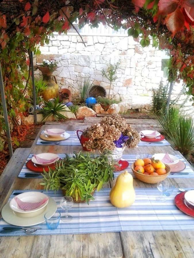 Trulli Fogliarella Pension Ostuni Buitenkant foto
