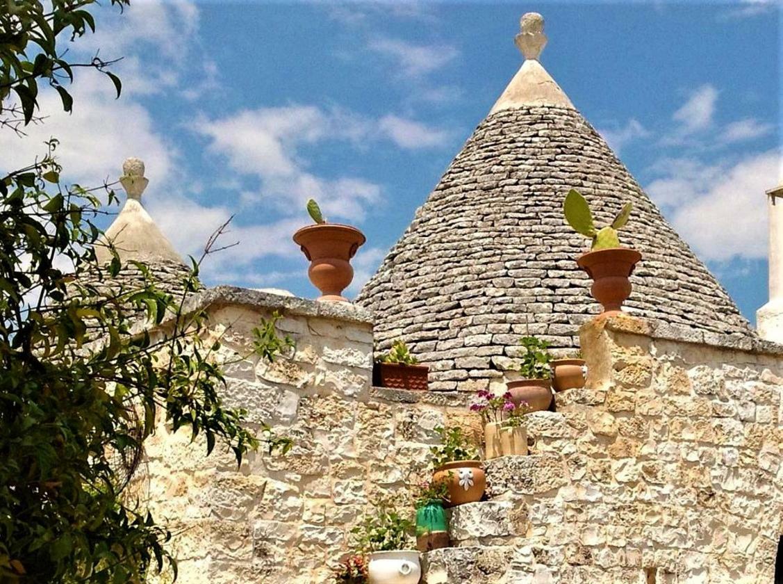 Trulli Fogliarella Pension Ostuni Buitenkant foto
